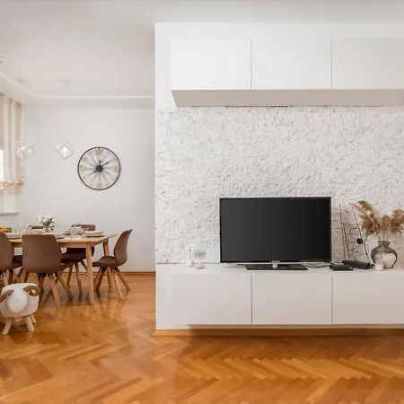 Apartman Adriatic Apartment