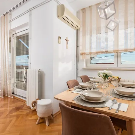Apartman Adriatic Apartment *